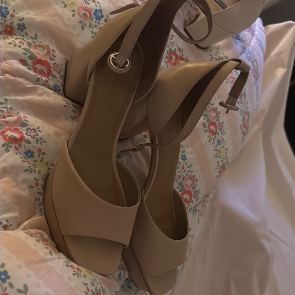 Bernardo Cream Platform Sandals with Chunky Heel